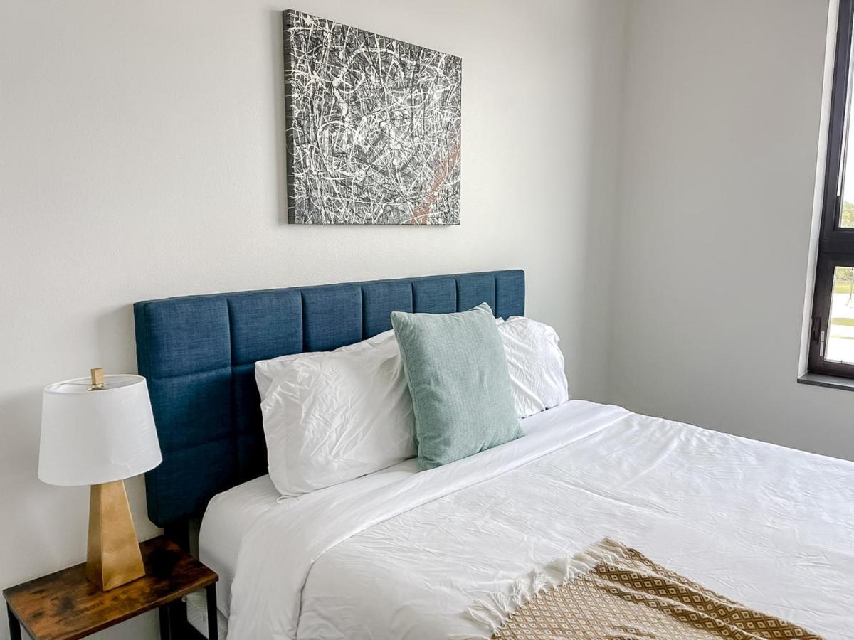 Sleepover 1Bd 1Ba Des Moines Apartments Eksteriør billede