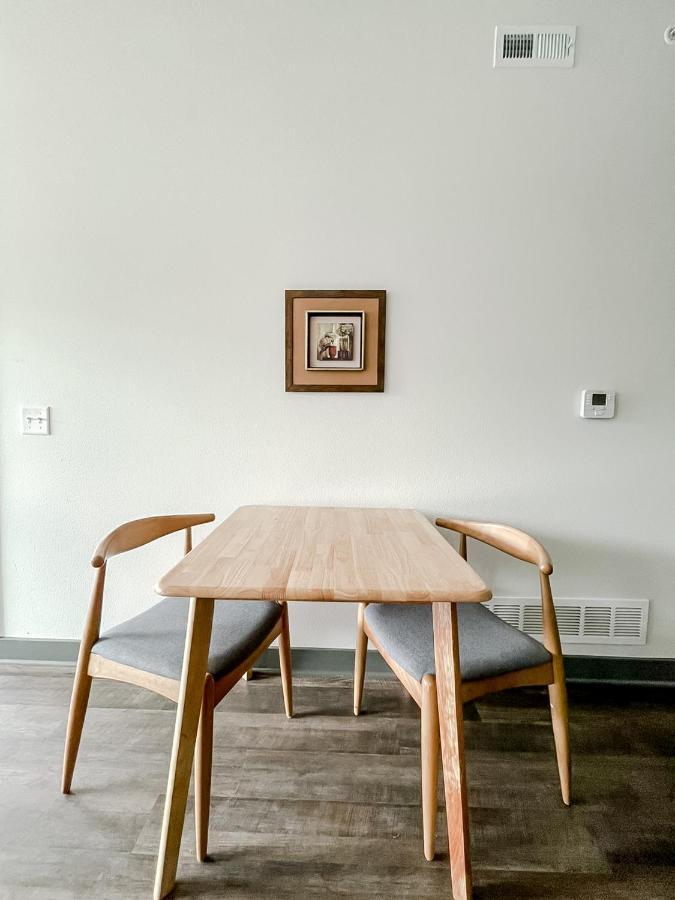 Sleepover 1Bd 1Ba Des Moines Apartments Eksteriør billede