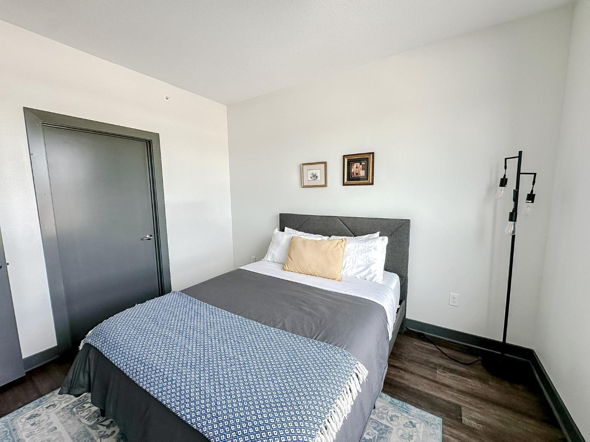Sleepover 1Bd 1Ba Des Moines Apartments Eksteriør billede