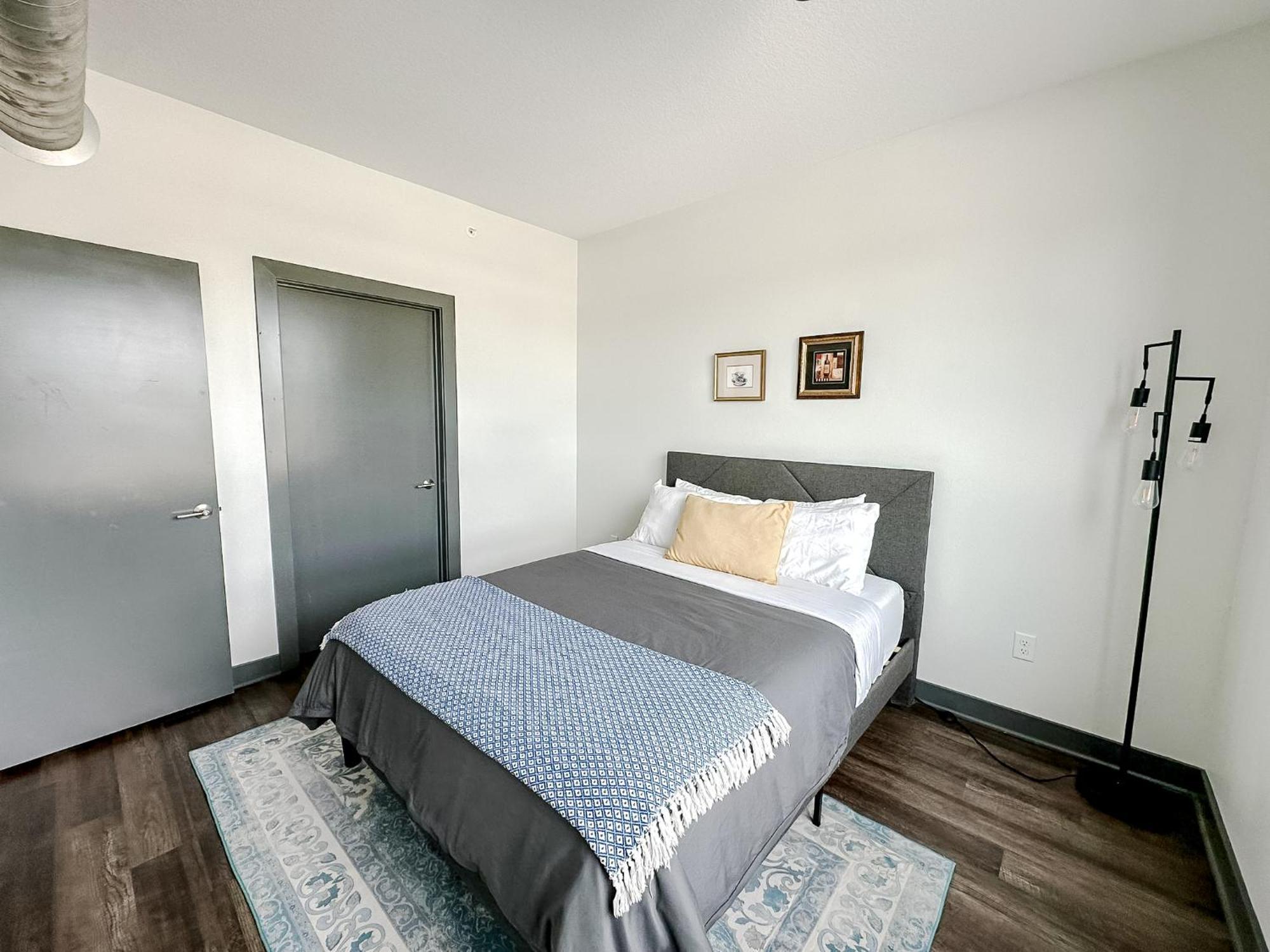 Sleepover 1Bd 1Ba Des Moines Apartments Eksteriør billede